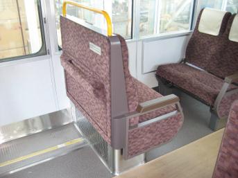 列車内の補助シート（補助座席）は、いつ利用できますか。 – 西日本旅客鉄道株式会社